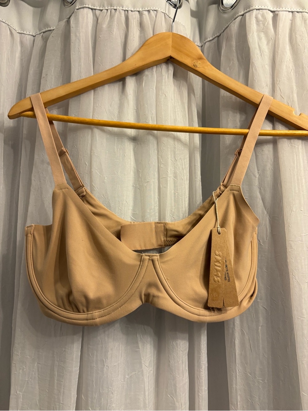 SKIMS Demi Bra